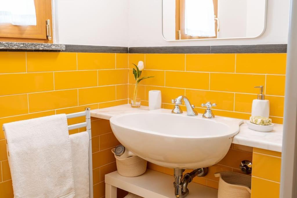 דירות לה ספציה Piccapiana Sea View Attic Flat מראה חיצוני תמונה