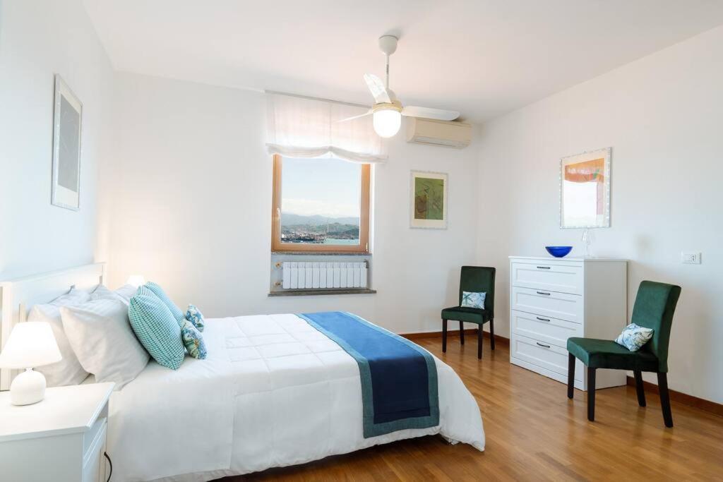 דירות לה ספציה Piccapiana Sea View Attic Flat מראה חיצוני תמונה